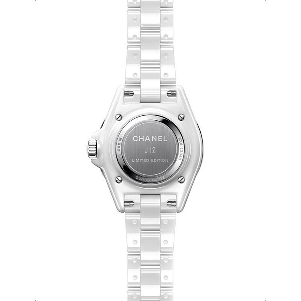 H7418 J12 Wanted de CHANEL steel and ceramic quartz watch