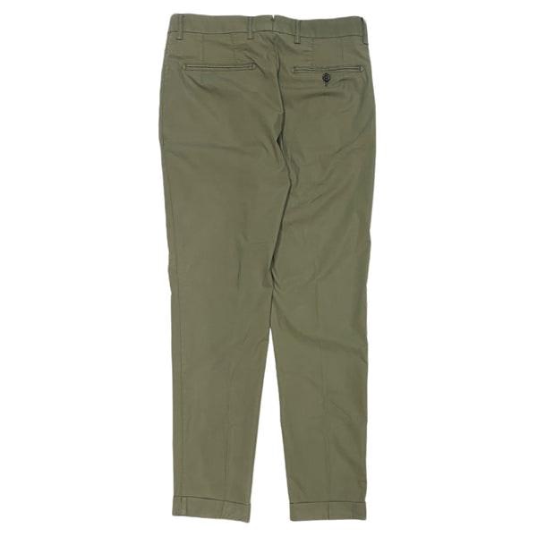 Nervi Cotton Lyocell Pleated Chino Pants In Military Green