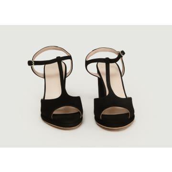 Black Fernet Sandals