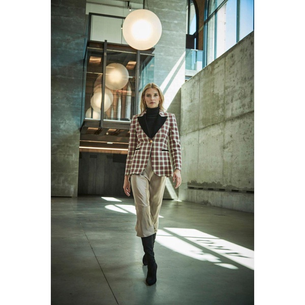 Red And Green Plaid Blazer With Black Lapels And Golden Buttons Alcott