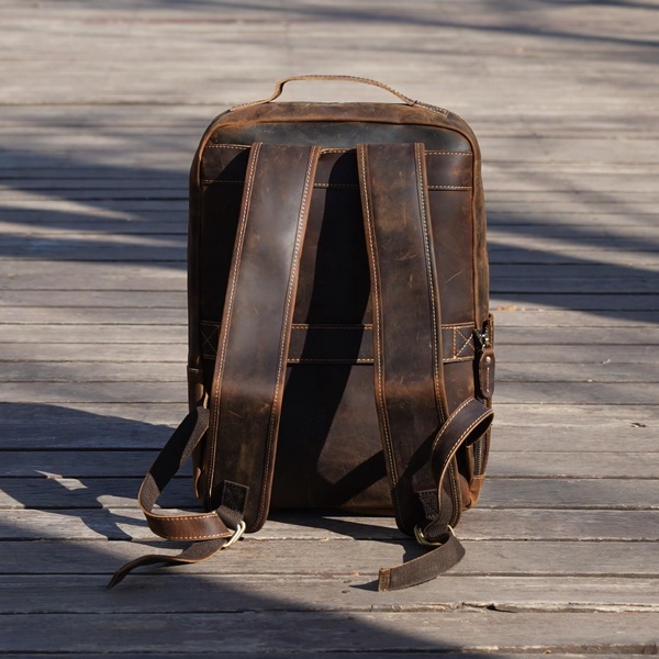 Minimalist Zip Open Leather Backpack - Dark Brown