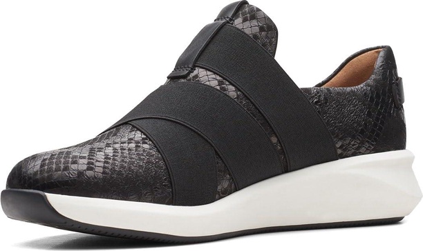 Clarks Women's Low-Top Sneakers