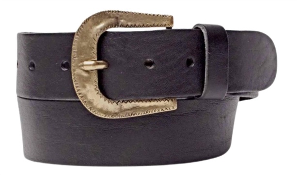 nikai leather belt in black