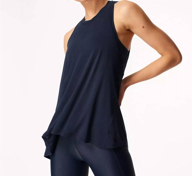 easy peazy tank in navy blue