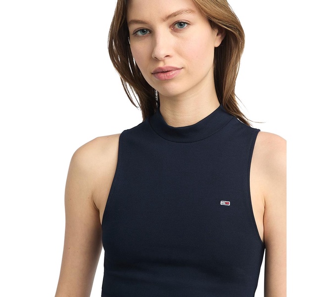 Women's Cropped Mockneck Sleeveless Top