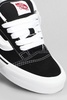 Vans Knu Skool Sneakers in Black