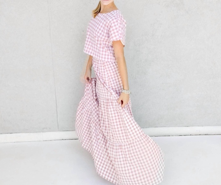 gingham set in pink and white