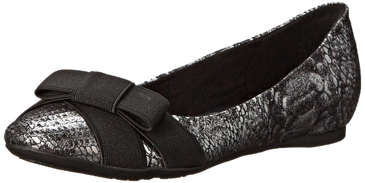 CL by Chinese Laundry Women's Amuse Ballet Flat