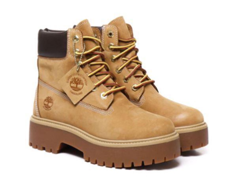 Timberland Flat Shoes in Wheat