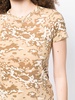 camouflage-print short-sleeved T-shirt