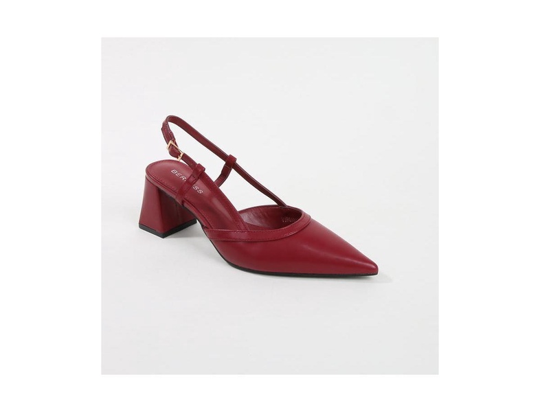 Virginia Slingback Pump