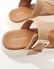 London Rebel toe post buckle sandals in beige