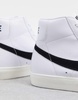 Nike Blazer Mid '77 vintage sneakers in white/black