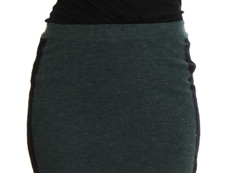 MILA SCHÖN  Wool Blend Pencil Skirt