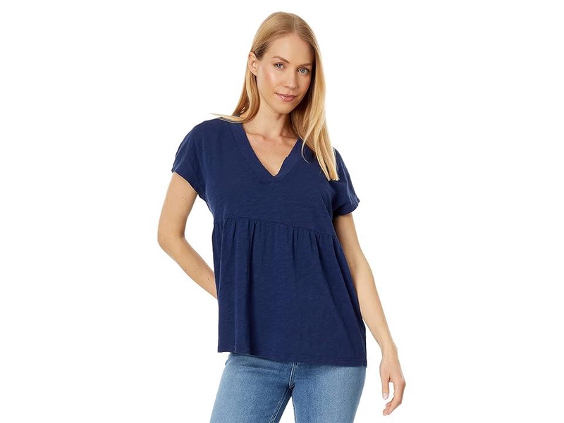 V-Neck Short Sleeve Tier Top