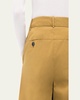 Curved Chino Cropped Pants