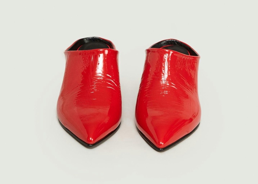 Red Elin Mules