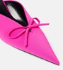 Knife Bow leather-trimmed pumps