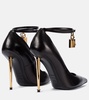 Padlock leather pumps