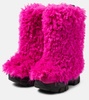 Bushy faux fur snow boots