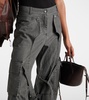 Mid-rise wide-leg cargo jeans