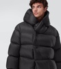 Hooded down coat