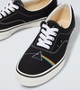 Low-top canvas sneakers