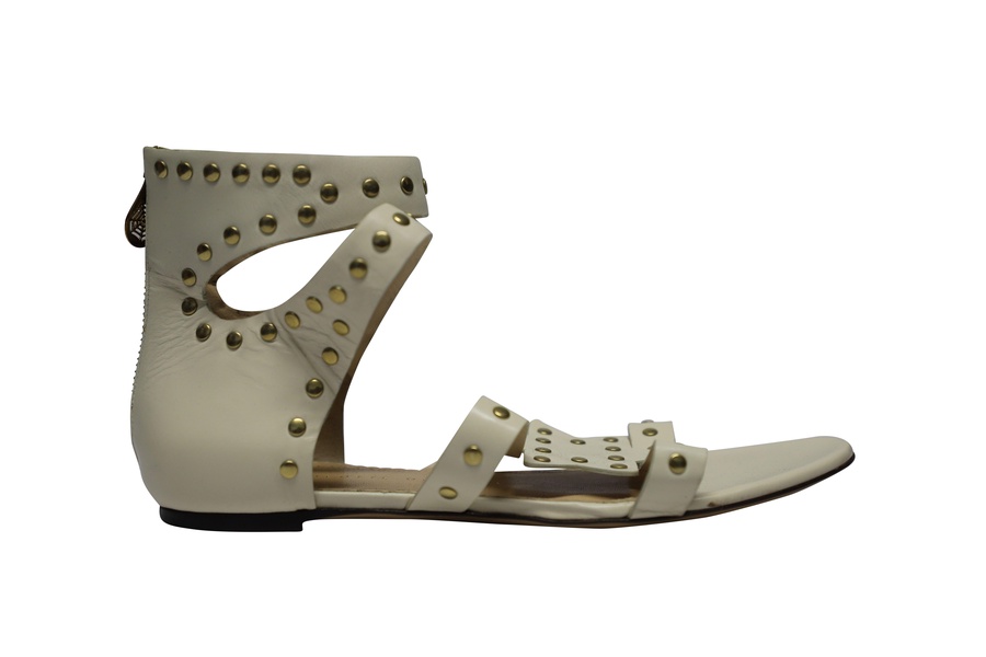 studded star sandals in white calfskin leather