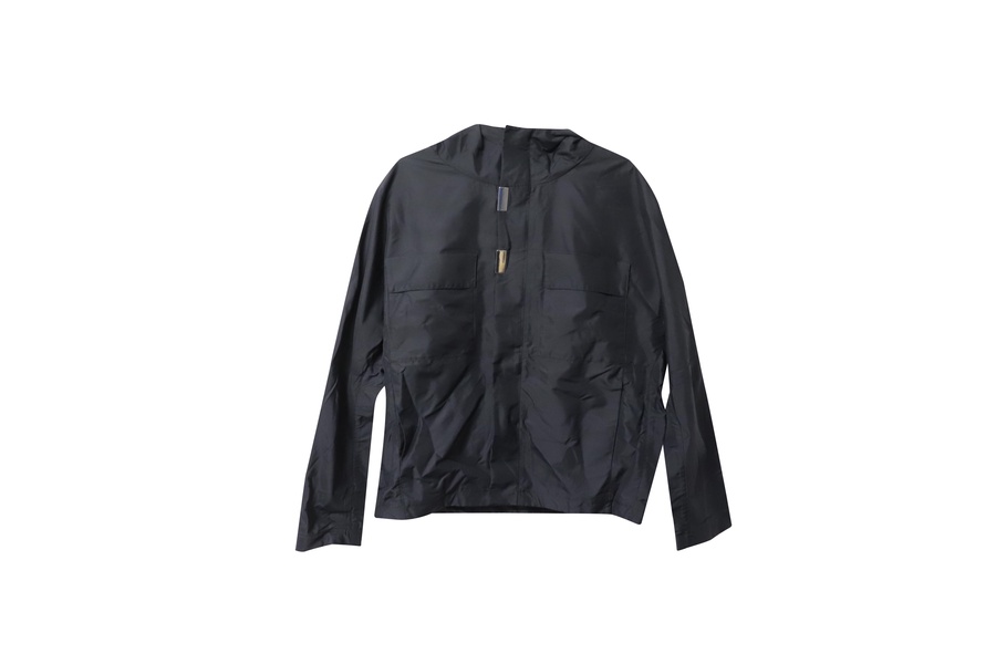 clusters hooded jacket in black nylon