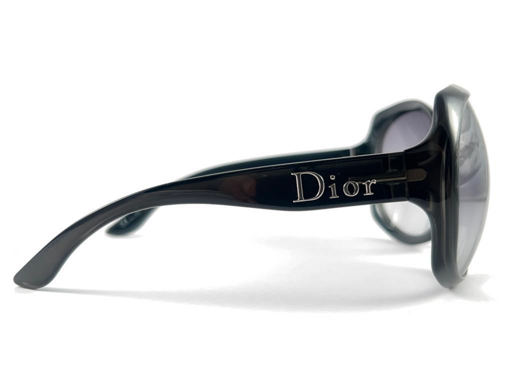 Vintage Christian Dior " GLOSSY " Dark Grey  Oversized Sunglasses 2000's Italy