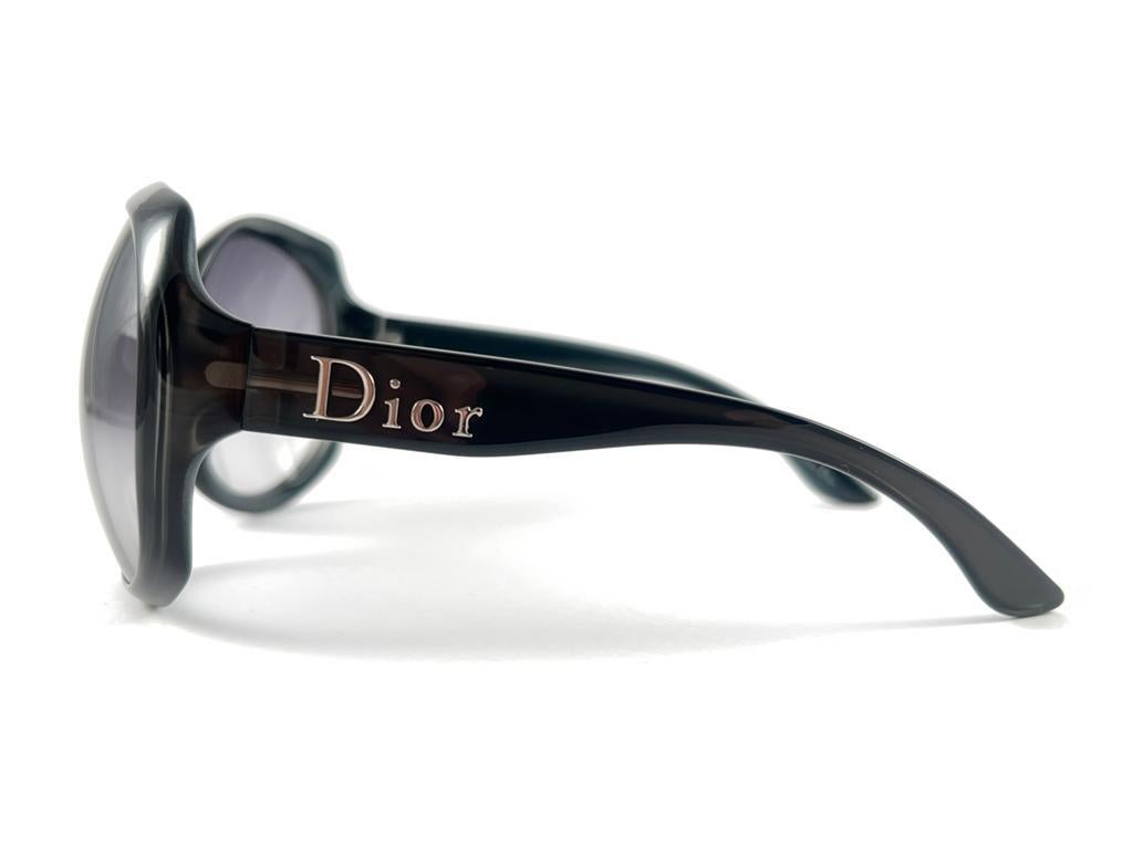 Vintage Christian Dior " GLOSSY " Dark Grey  Oversized Sunglasses 2000's Italy