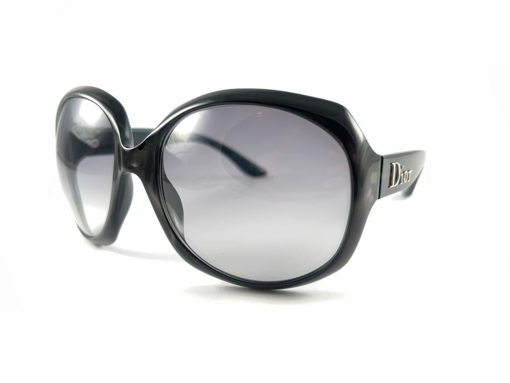 Vintage Christian Dior " GLOSSY " Dark Grey  Oversized Sunglasses 2000's Italy