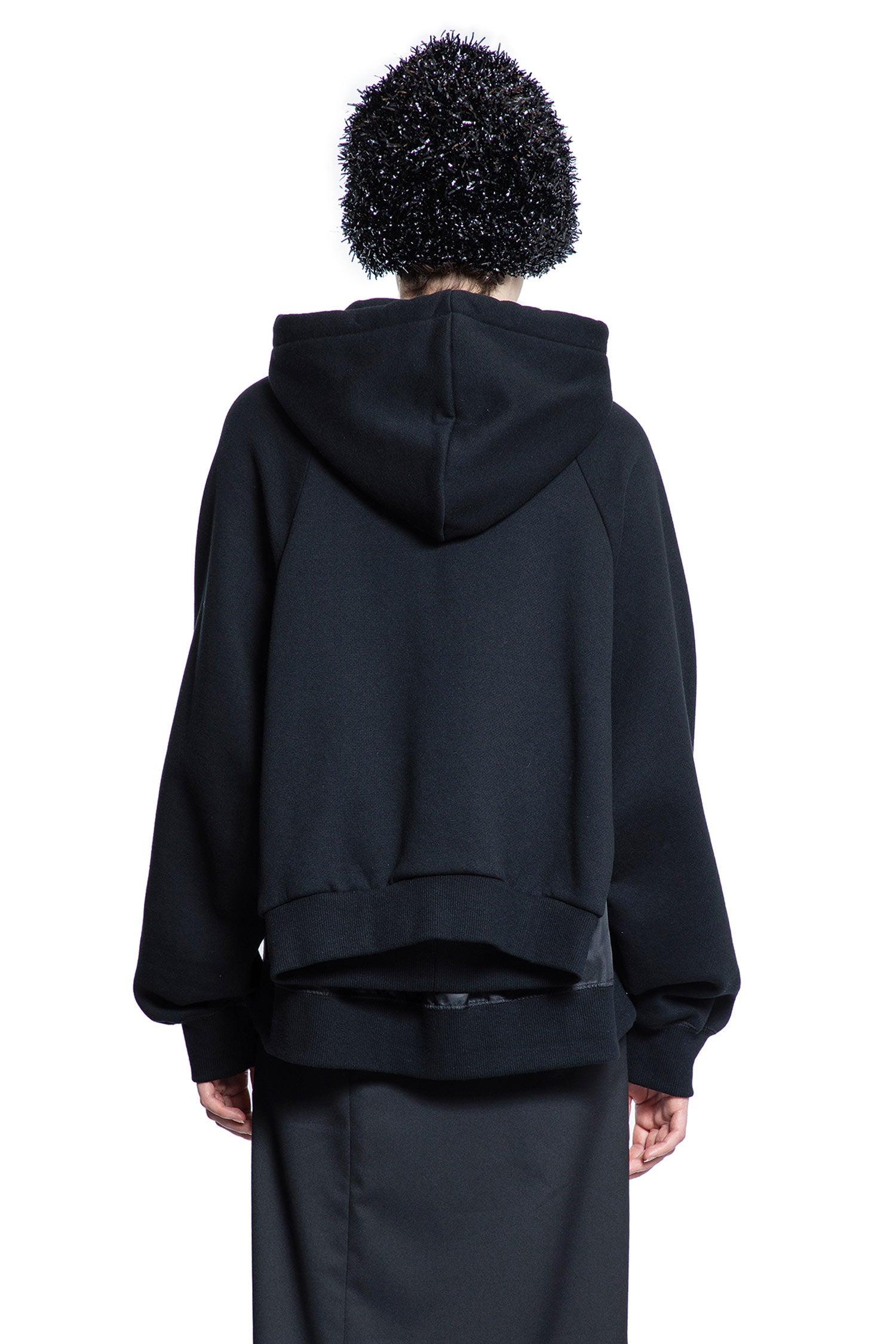 up2d1801 zip-up hoodie