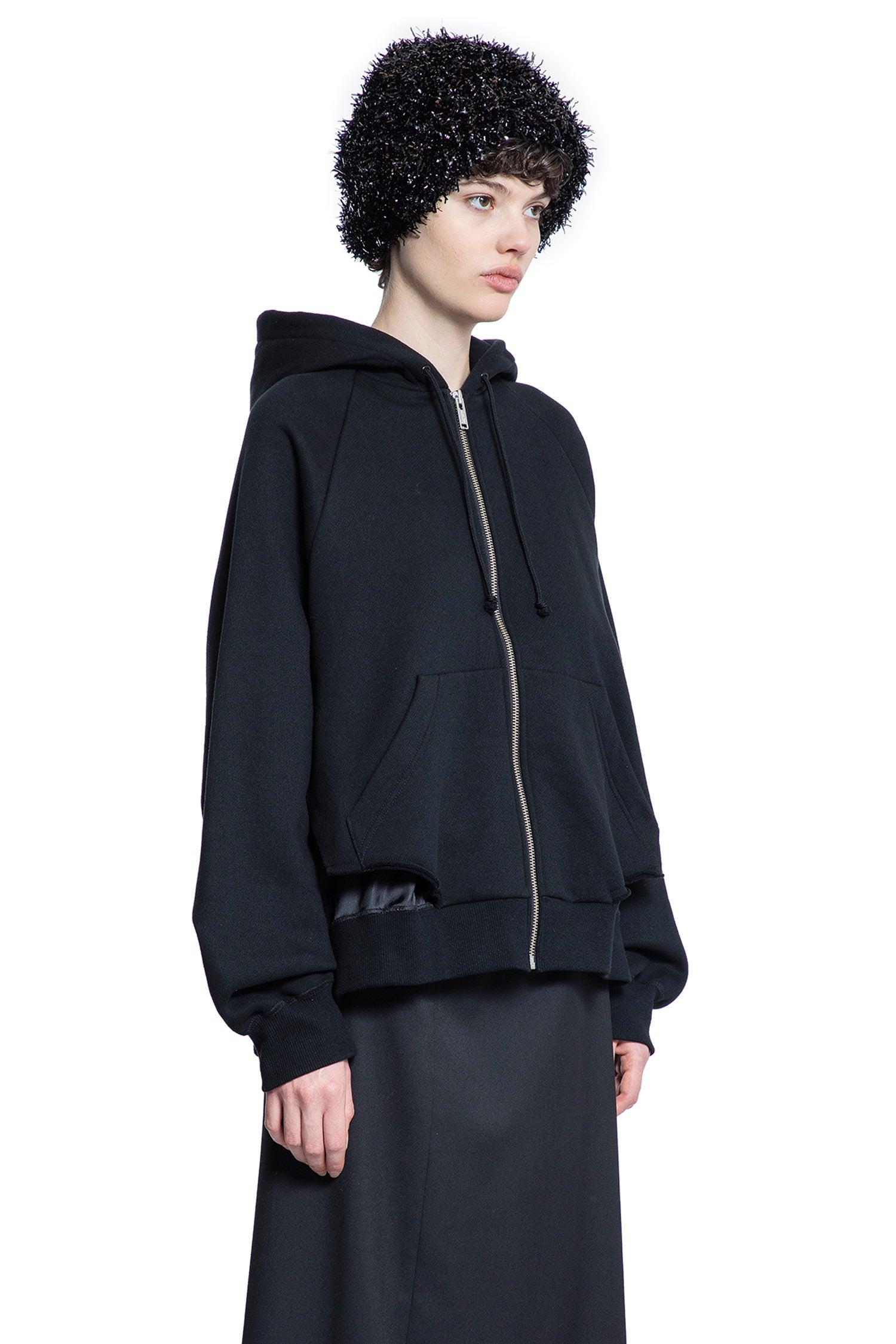 up2d1801 zip-up hoodie