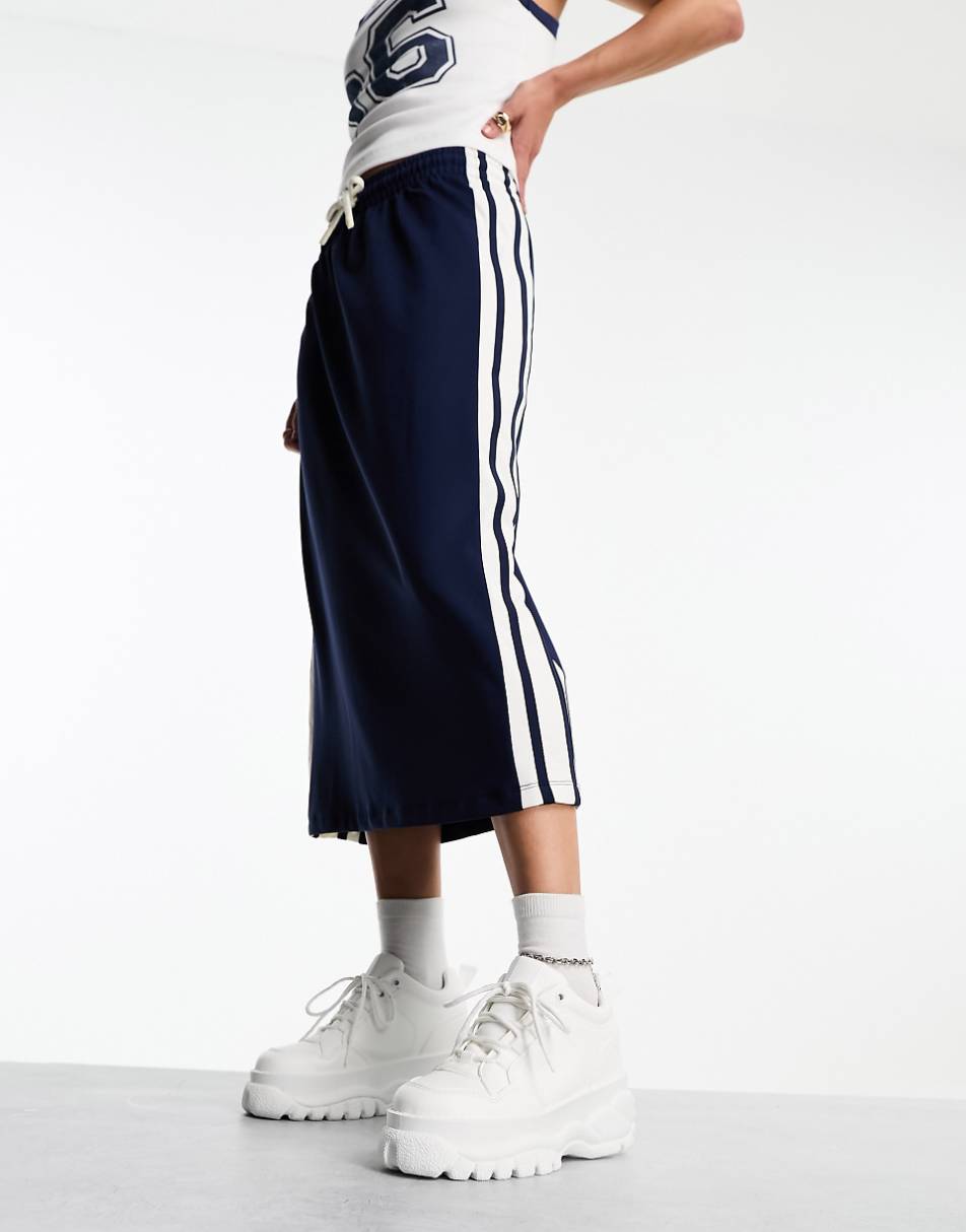 ASOS DESIGN Defy chunky flatform sneakers in white