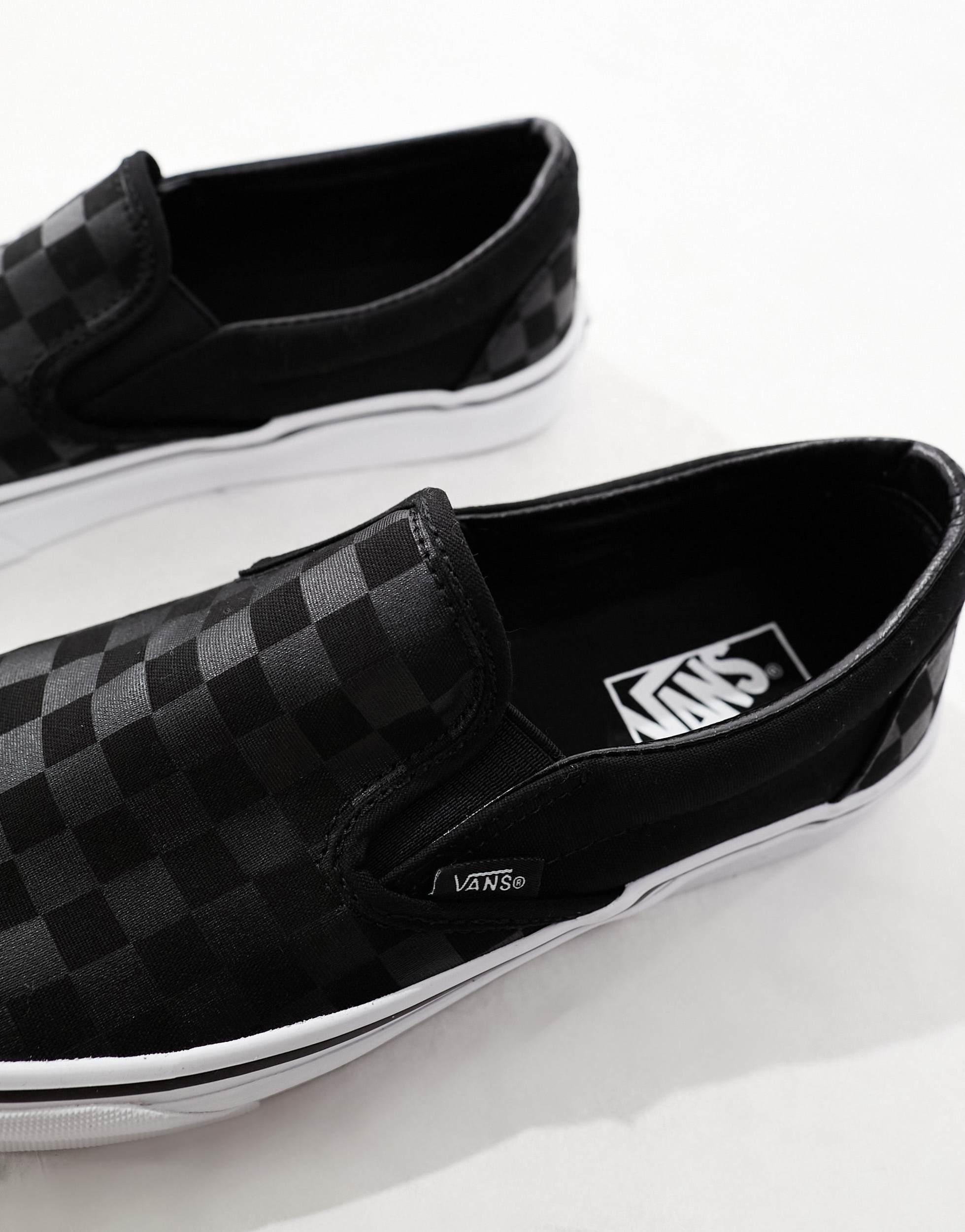 Vans Classic slip-on sneakers with checkerboard print in gray and black