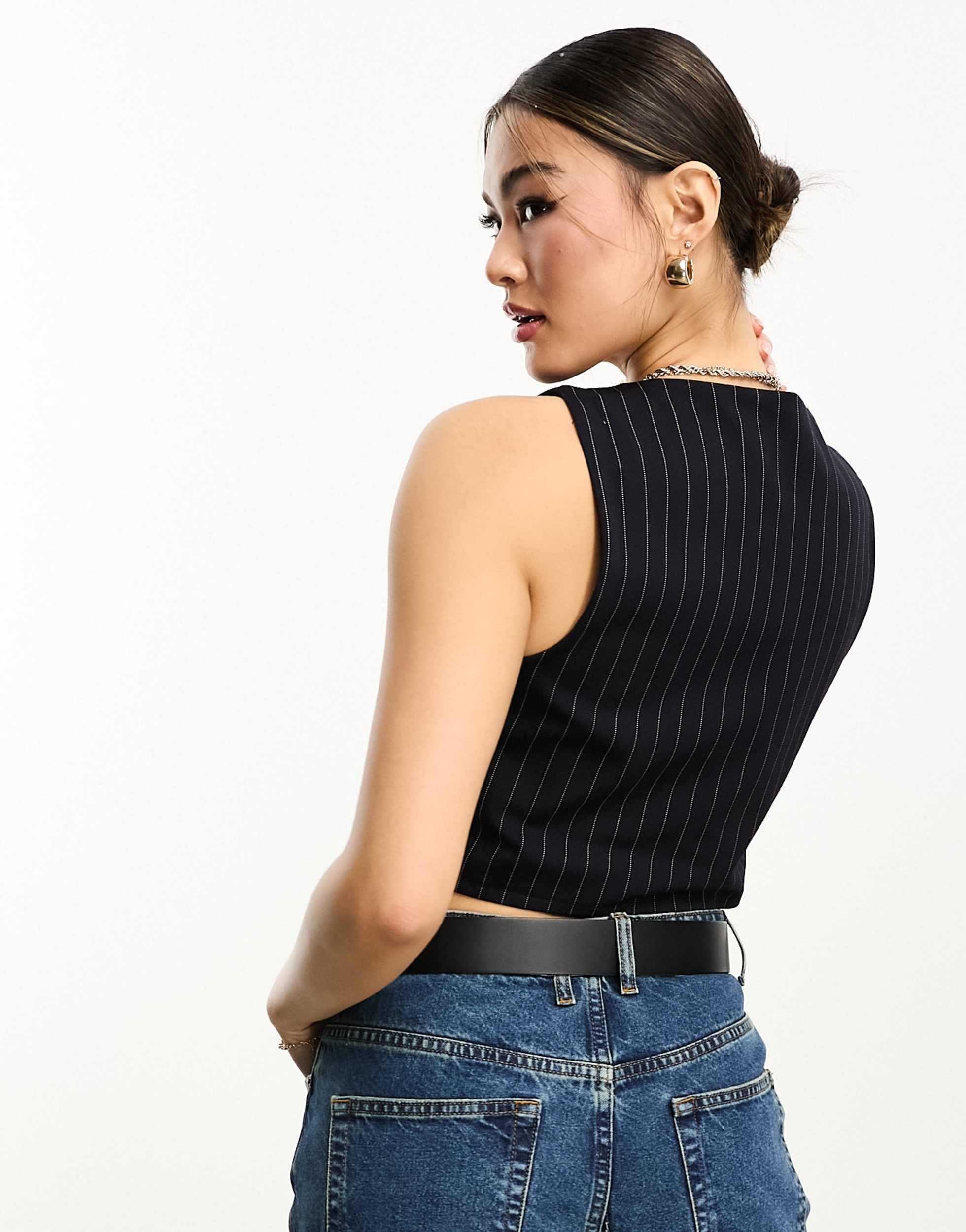 Mango v-neck cropped vest in navy