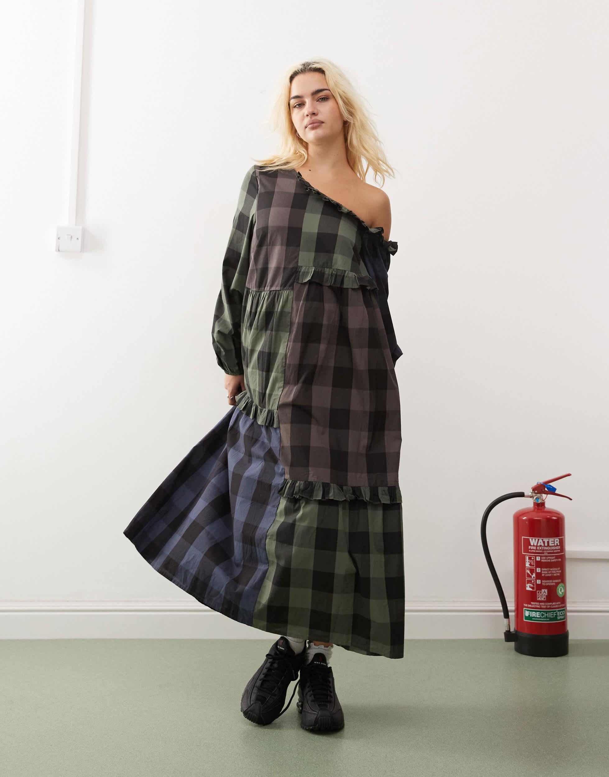 COLLUSION midi smock dress in cut about mixed check