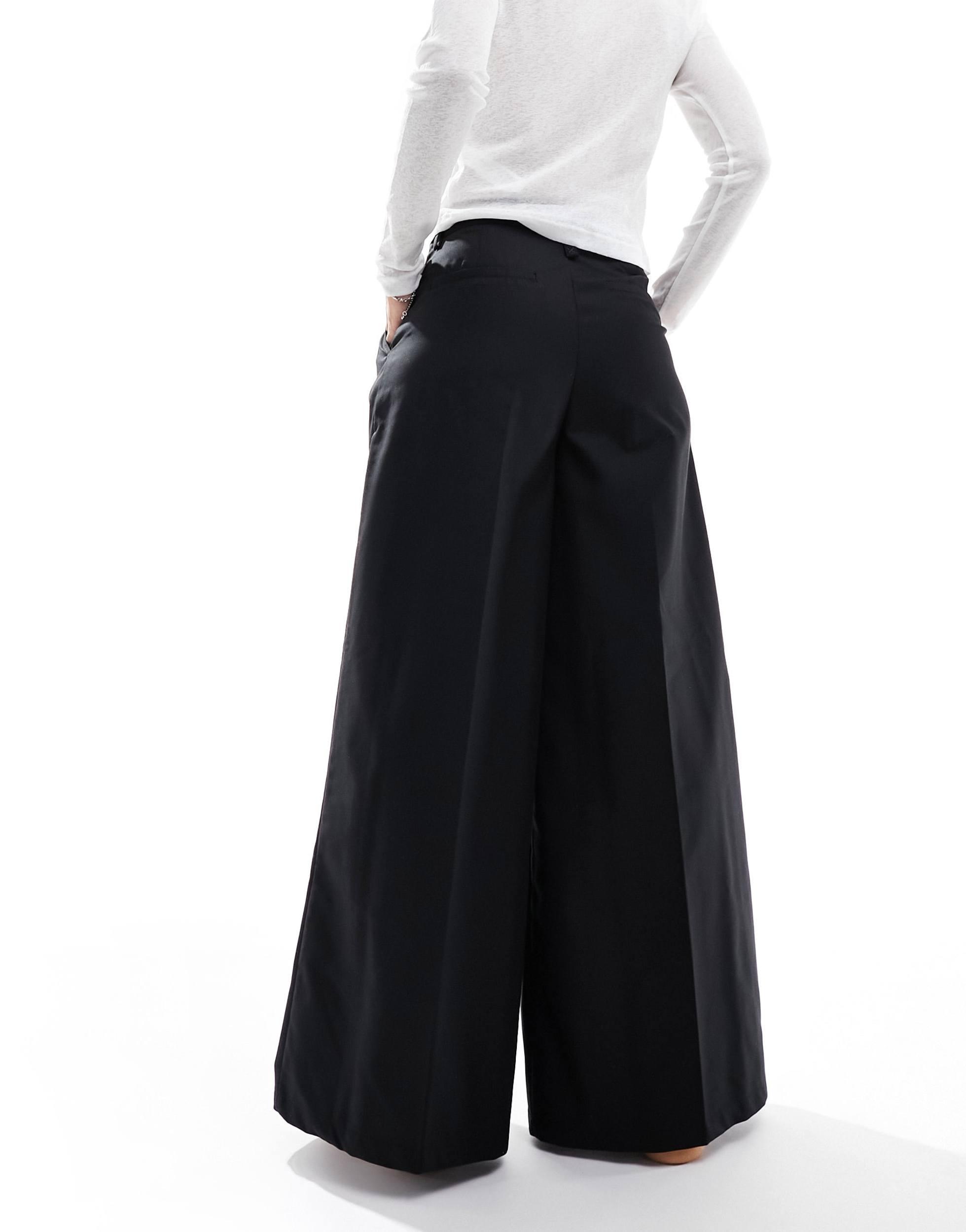 COLLUSION wide leg baggy tailored pants in black