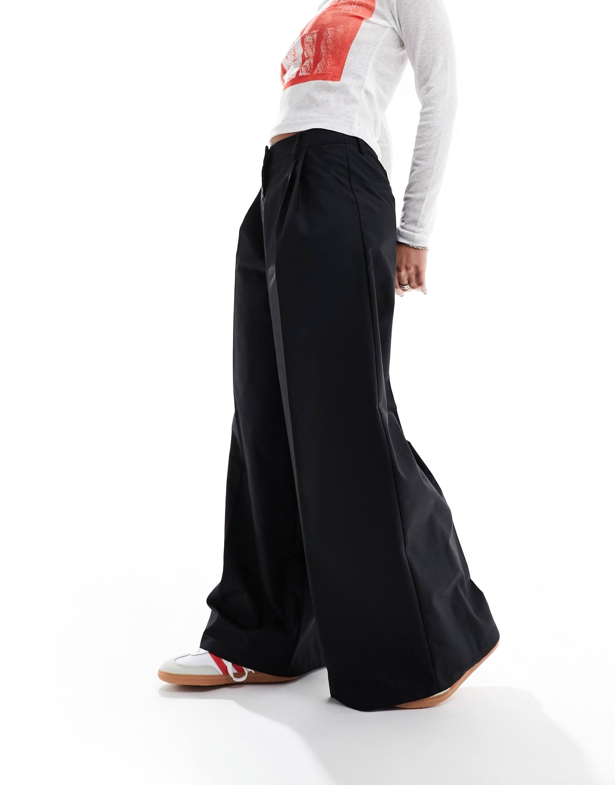 COLLUSION wide leg baggy tailored pants in black