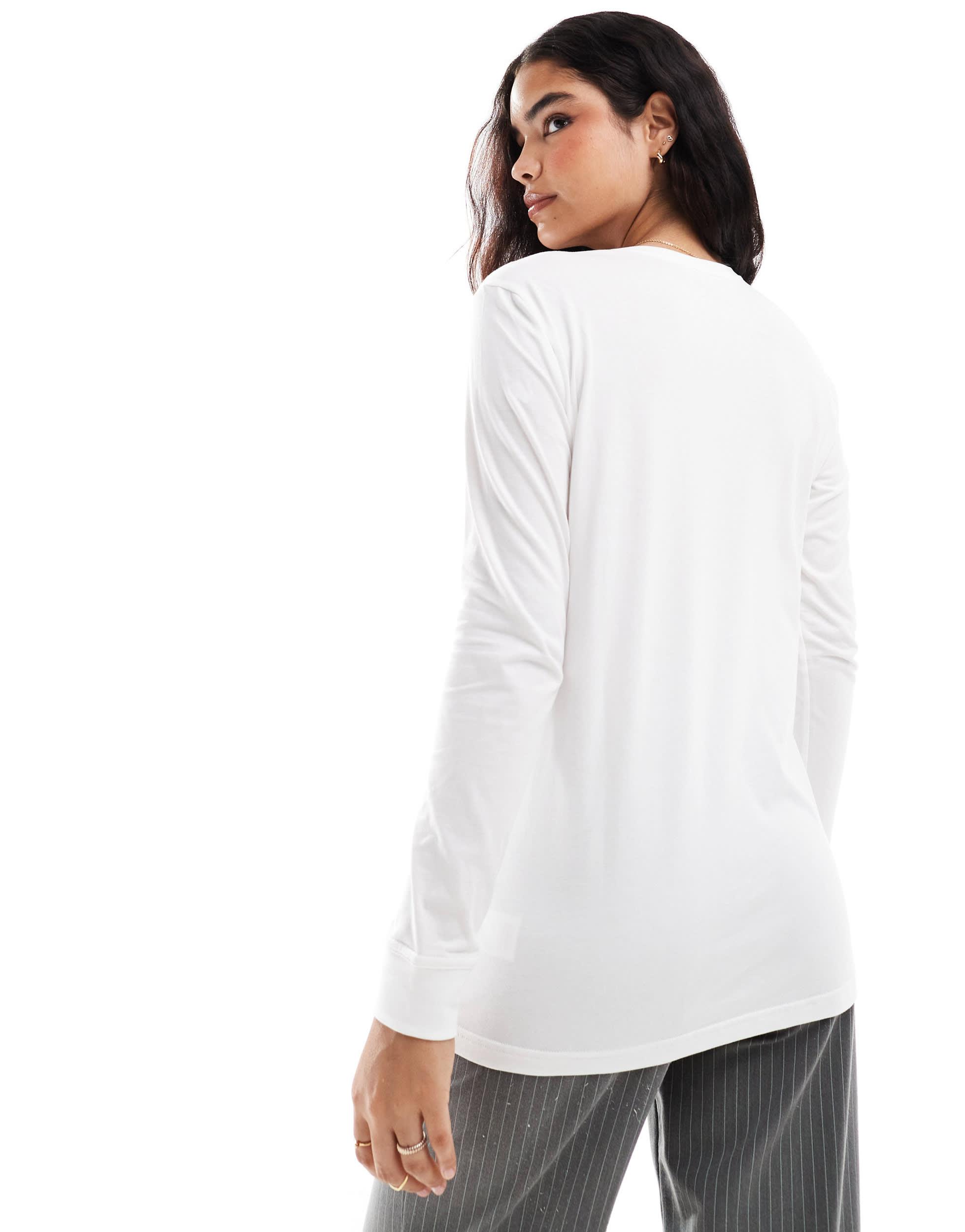 Columbia North Cascades long sleeve t-shirt in white and gem