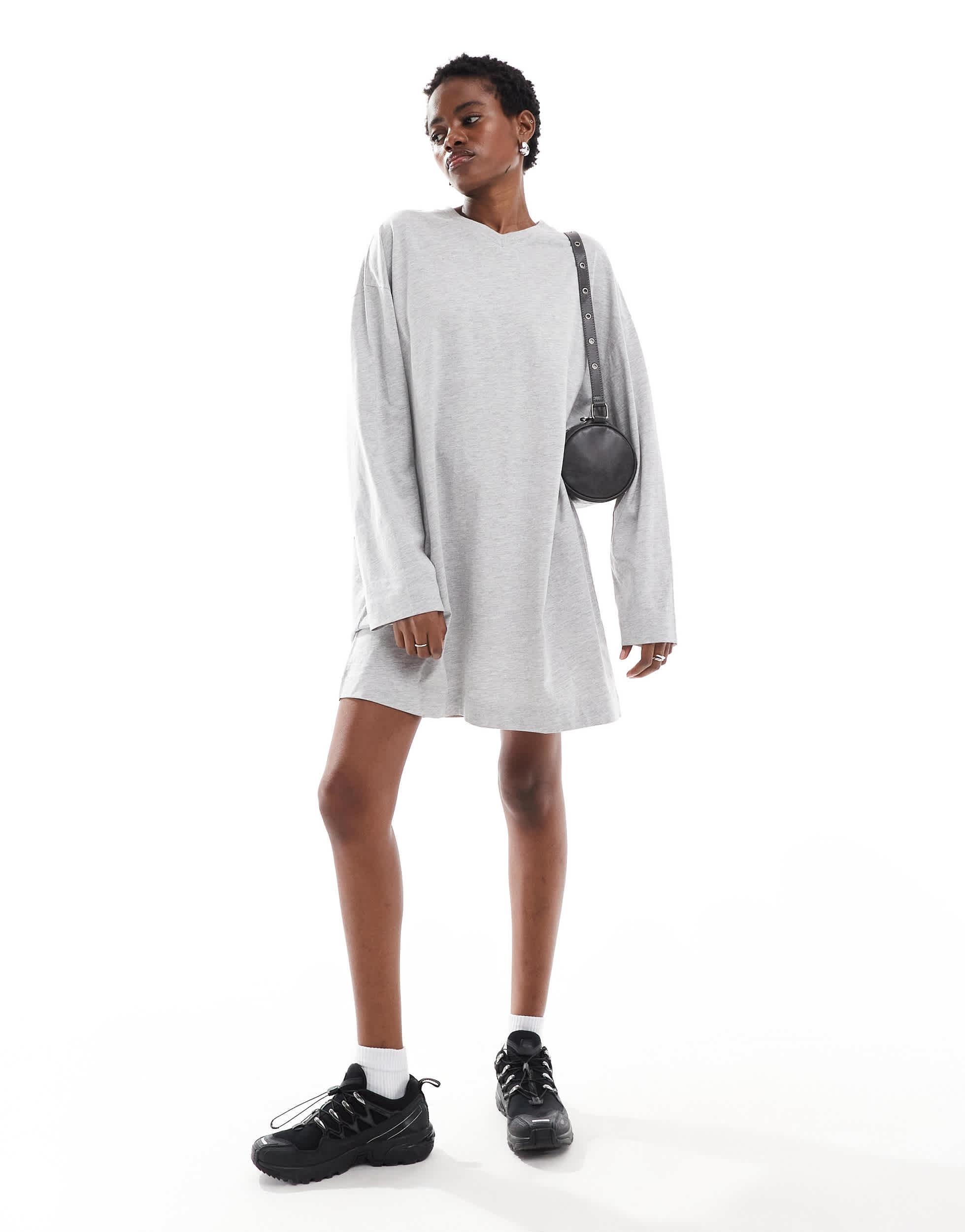 COLLUSION long sleeve v-neck t-shirt dress in heather gray