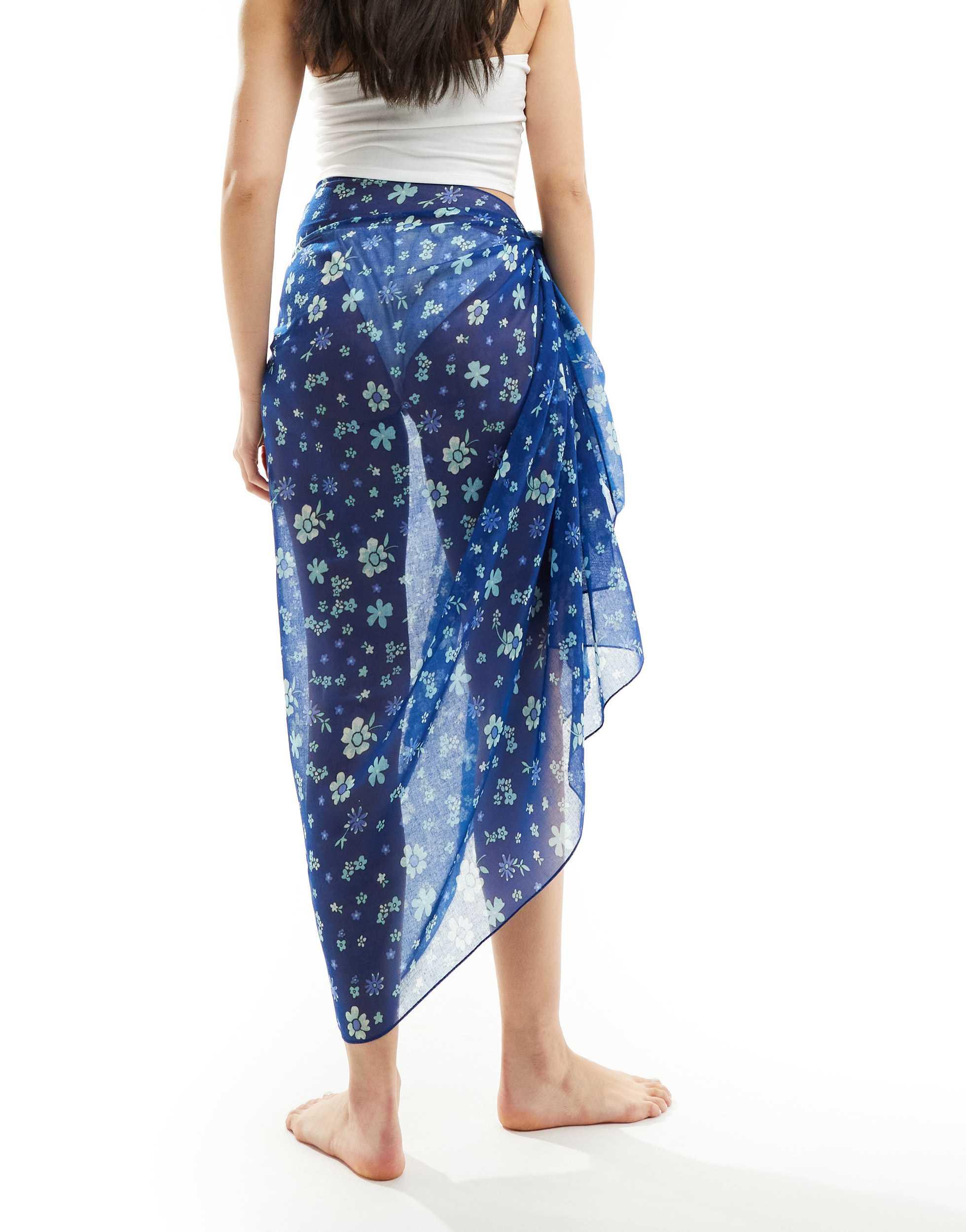 Cotton On sarong with carry bag set in blue tropical floral