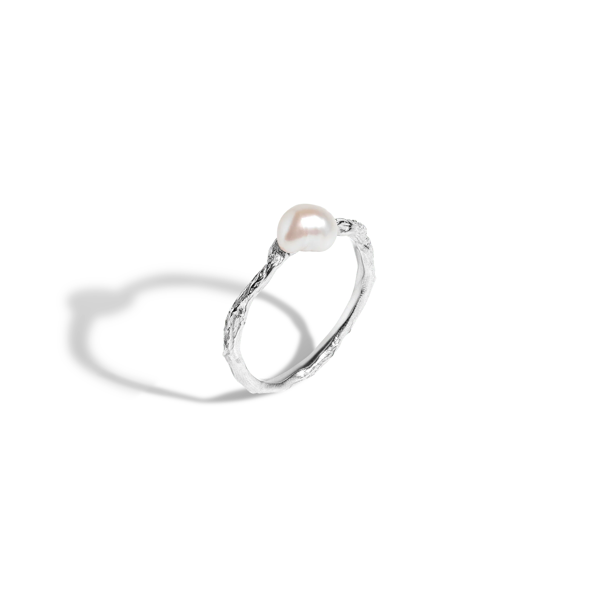 AURATE X KERRY: Venus Organic Pearl Gold Ring