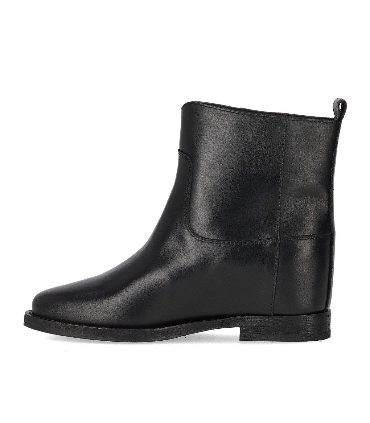 Via Roma 15 Santa Monica Black Ankle Boot With Buttons