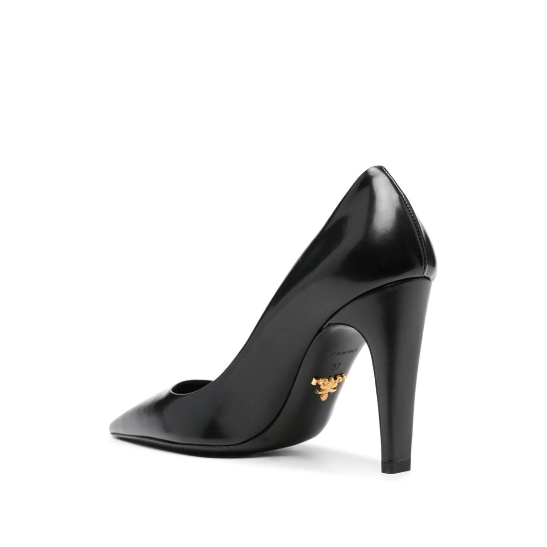 Prada Woman Black Leather Pumps