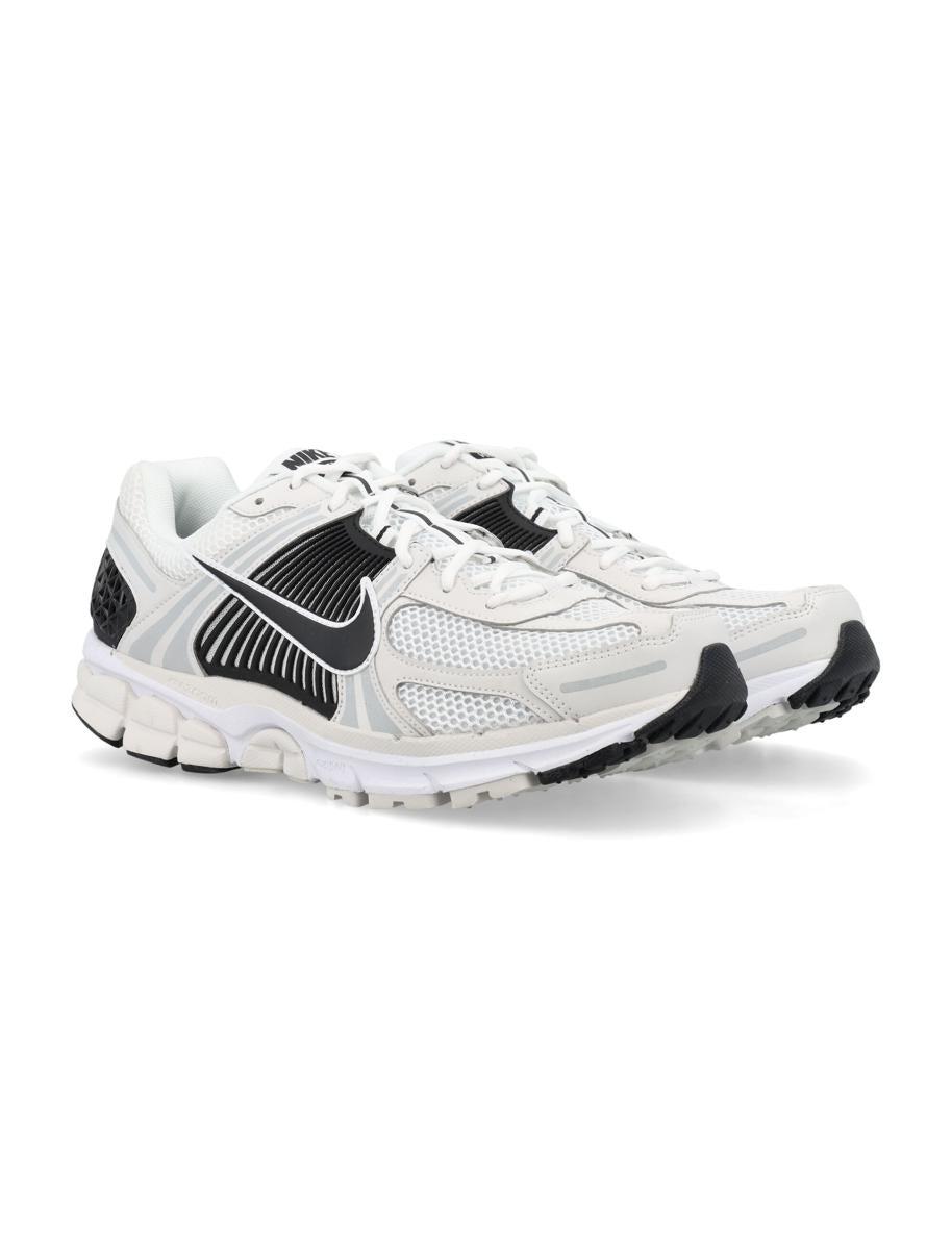 Nike Zoom Vomero 5 Sneakers