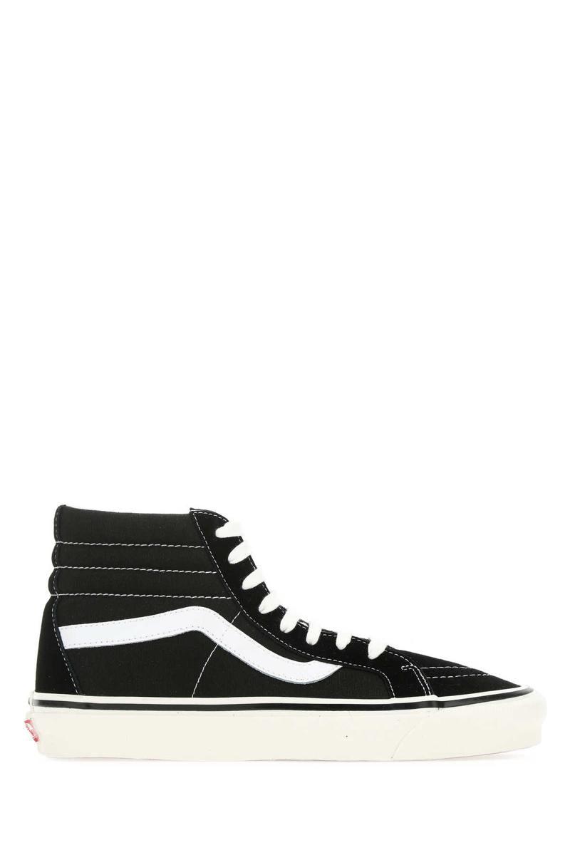 Black canvas Sk8-Hi sneakers