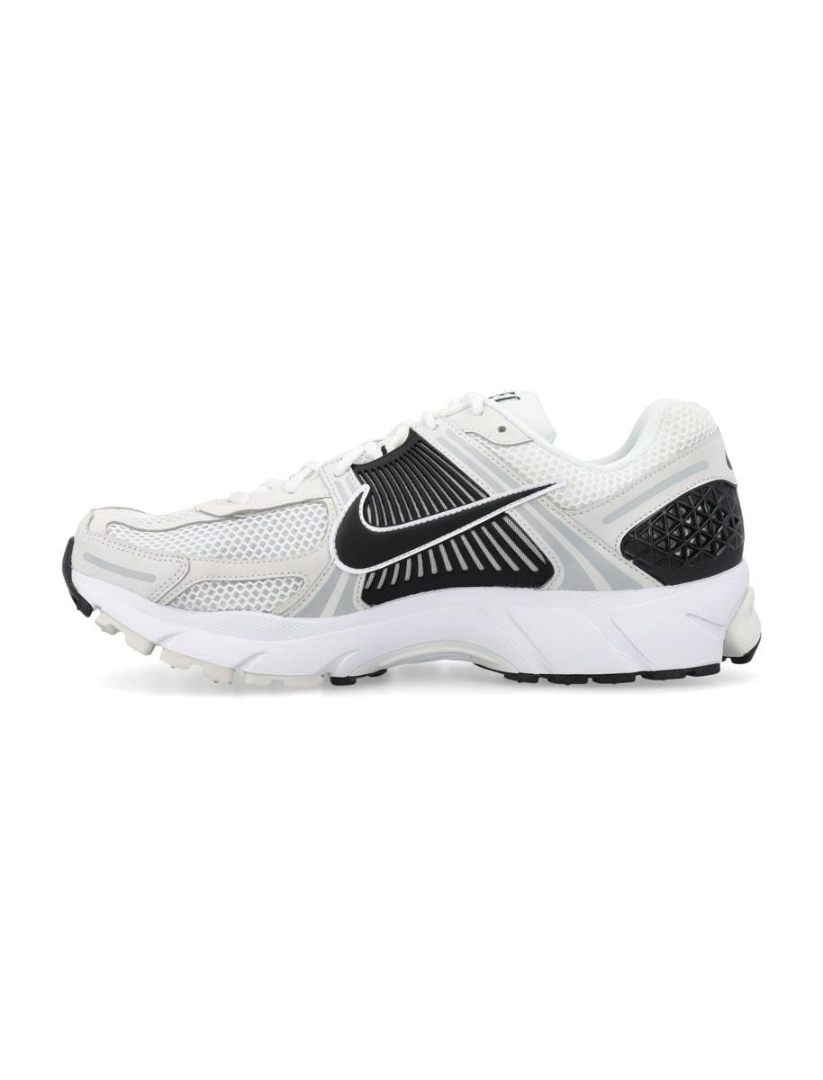 Nike Zoom Vomero 5 Sneakers