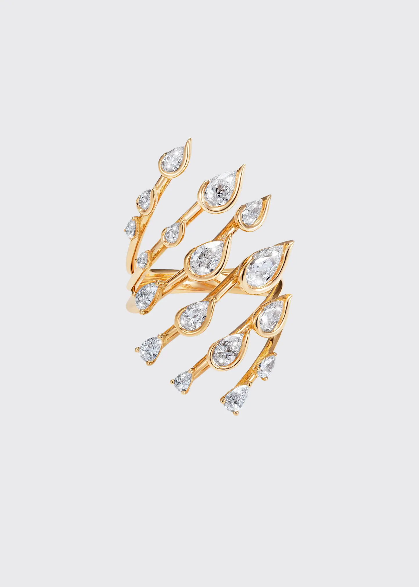 Flare Small Ring in 18K Yellow Gold and Diamonds